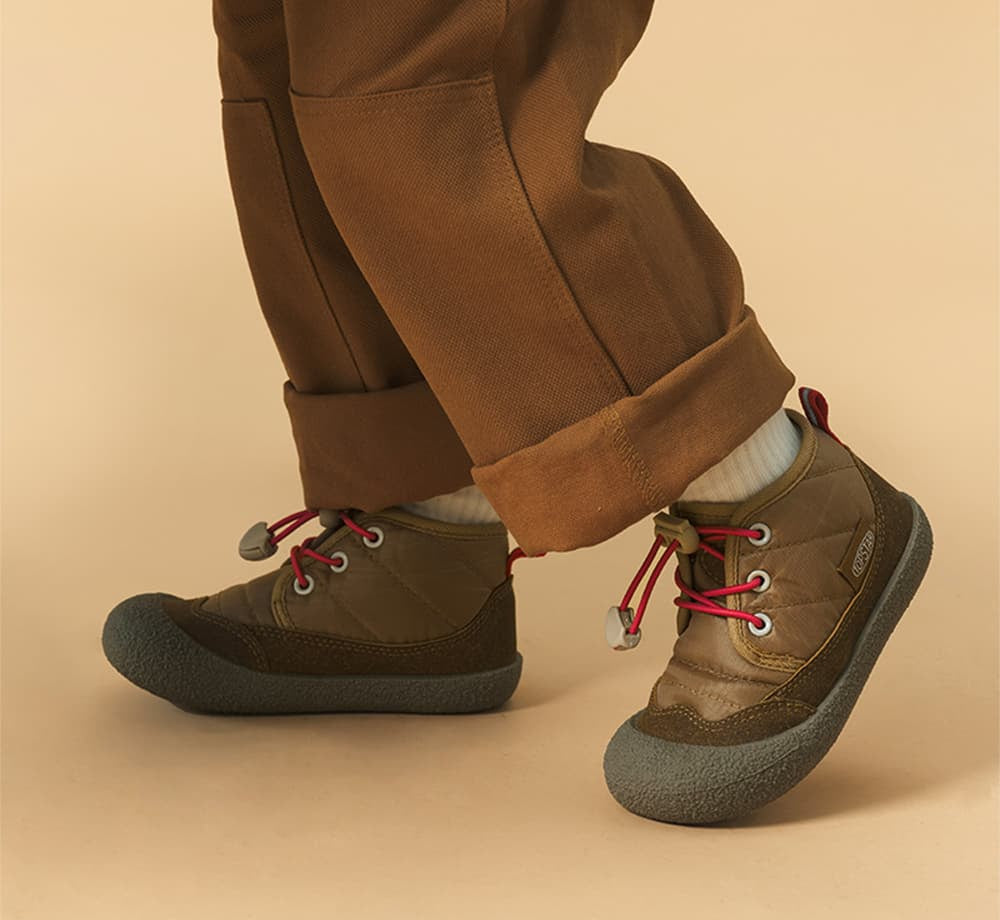 WhisperWalk Kids Winter Boots | Cosy Non-Slip Toddler Footwear