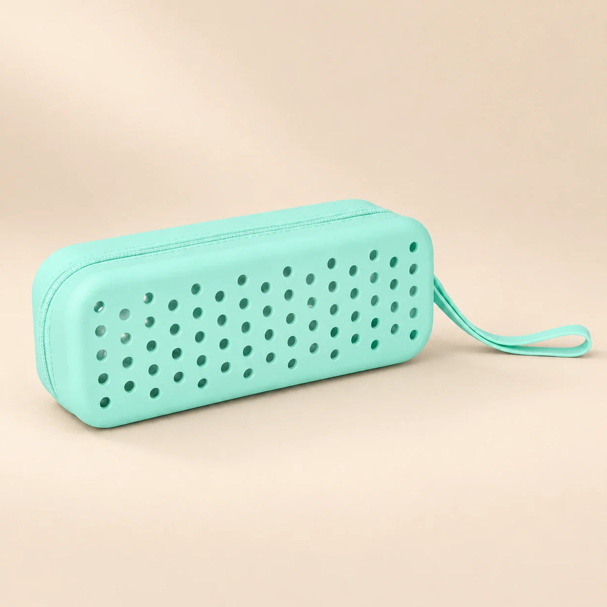 GentleWave Goggle Case, Ocean Friends