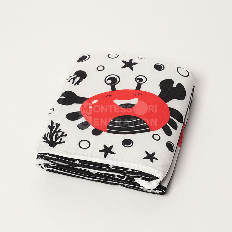 Montessori Newborn Contrast Book, Crab